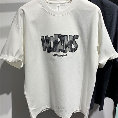 市场上装-T恤-休闲T恤