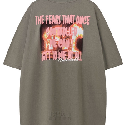 市场上装-T恤-电商T恤