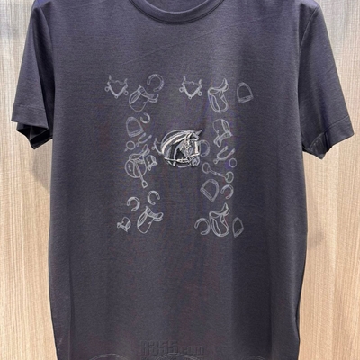 市场上装-T恤-欧货T恤