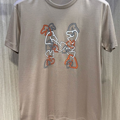 市场上装-T恤-欧货T恤