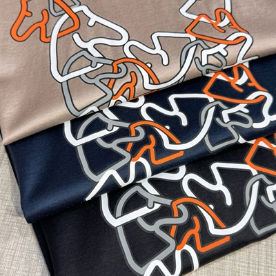 市场上装-T恤-欧货T恤