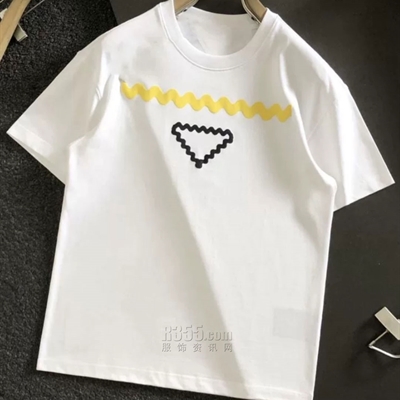 市场上装-T恤-欧货T恤
