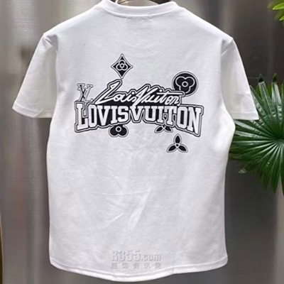 市场上装-T恤-欧货T恤