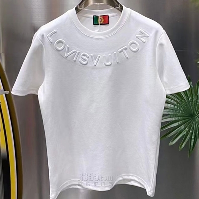 市场上装-T恤-欧货T恤