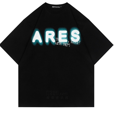 市场上装-T恤-电商T恤