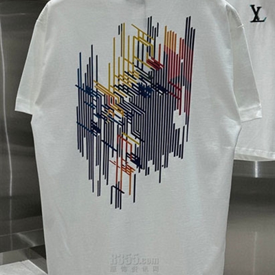 市场上装-T恤-欧货T恤