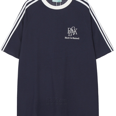 市场上装-T恤-电商T恤