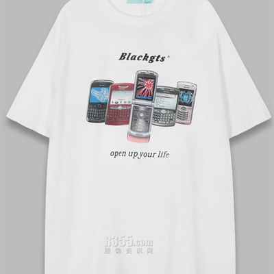 市场上装-T恤-电商T恤