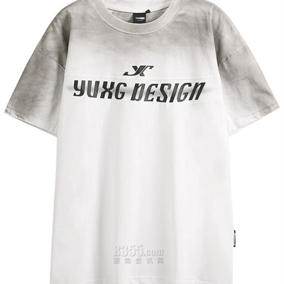 市场上装-T恤-电商T恤