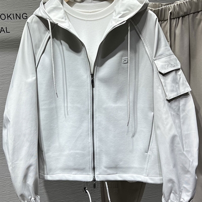 市场上装-夹克-休闲夹克