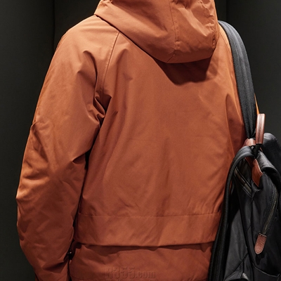 市场上装-棉衣/羽绒服-休闲棉服