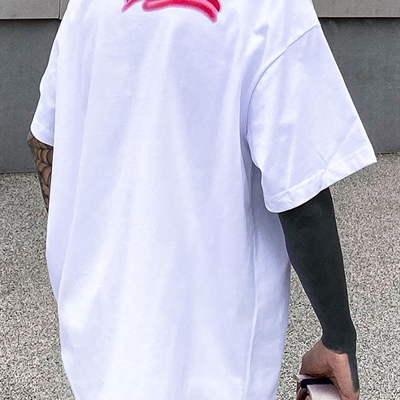 市场上装-T恤-电商T恤