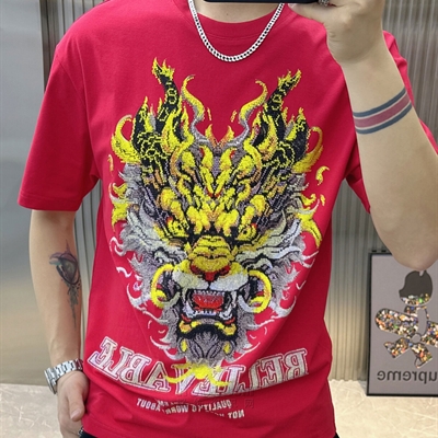 市场上装-T恤-欧货T恤