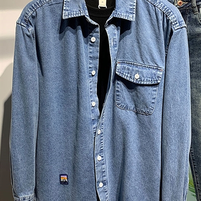 市场上装-衬衫-休闲衬衫