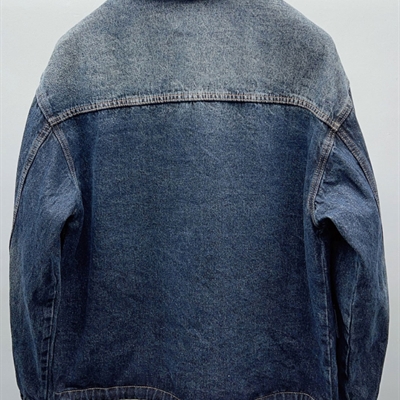 市场上装-夹克-休闲夹克