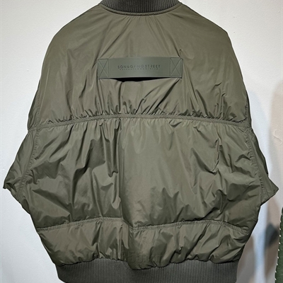 市场上装-棉衣/羽绒服-休闲棉服