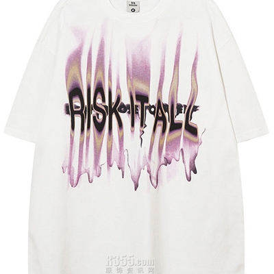 市场上装-T恤-电商T恤