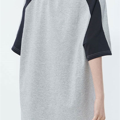 市场上装-T恤-电商T恤