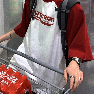 市场上装-T恤-电商T恤