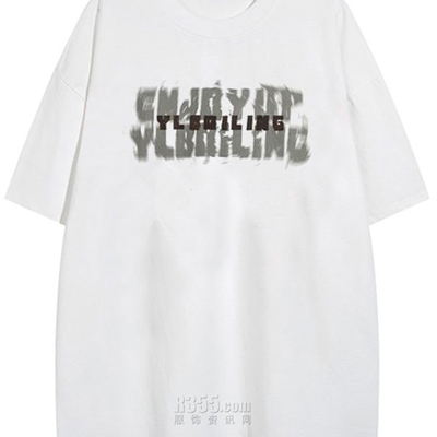 市场上装-T恤-电商T恤