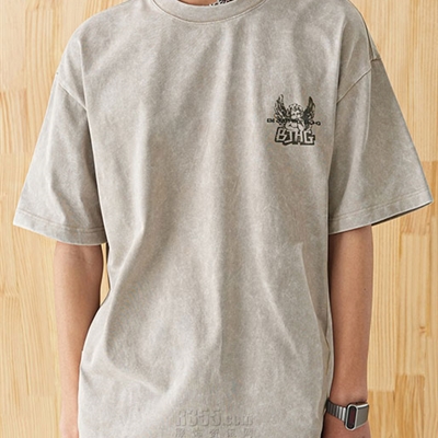 市场上装-T恤-电商T恤