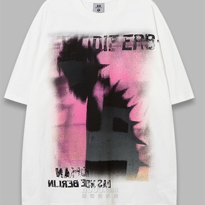 市场上装-T恤-电商T恤