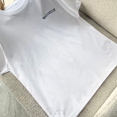 市场上装-T恤-欧货T恤