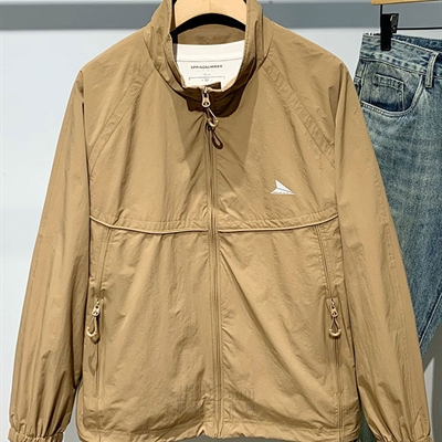 市场上装-夹克-休闲夹克