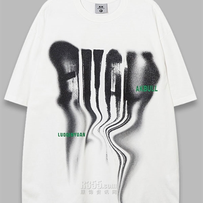 市场上装-T恤-电商T恤