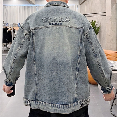 市场上装-夹克-休闲夹克