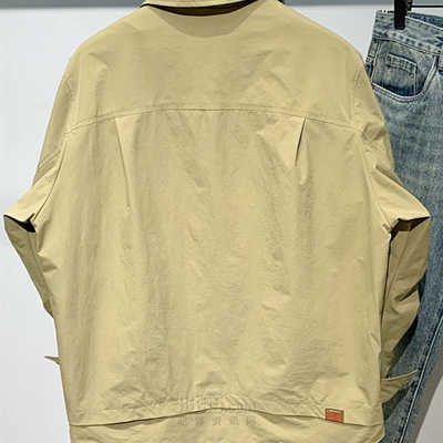 市场上装-夹克-休闲夹克