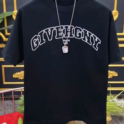 市场上装-T恤-欧货T恤