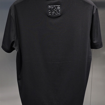 市场上装-T恤-欧货T恤