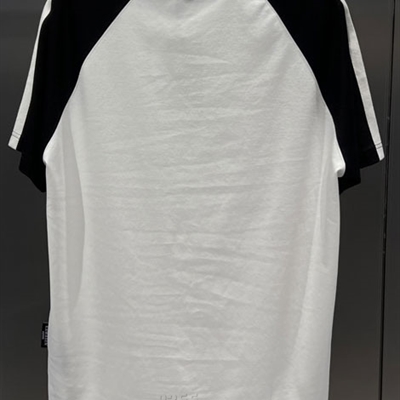 市场上装-T恤-欧货T恤