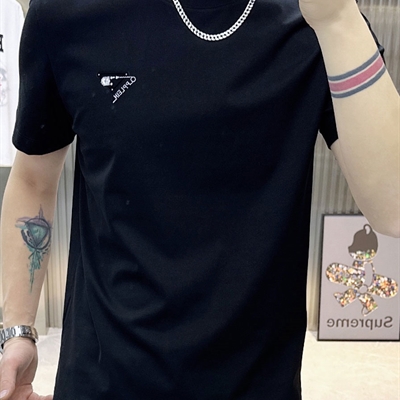 市场上装-T恤-欧货T恤