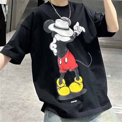 市场上装-T恤-休闲T恤