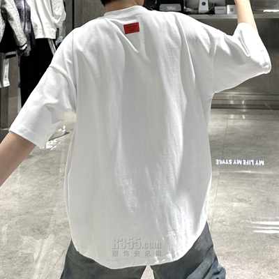 市场上装-T恤-休闲T恤