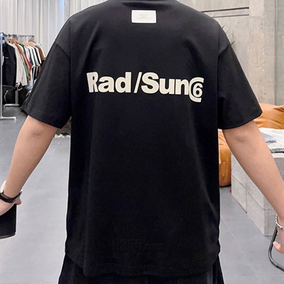 市场上装-T恤-休闲T恤