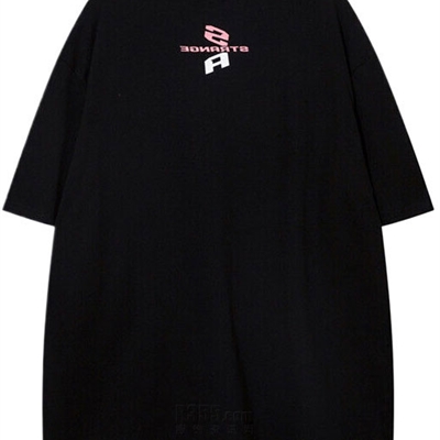 市场上装-T恤-电商T恤