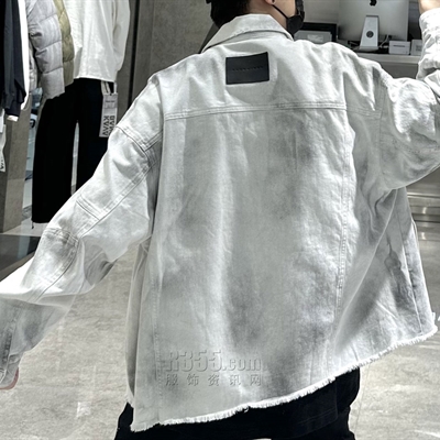 市场上装-夹克-休闲夹克