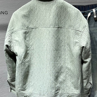 市场上装-夹克-休闲夹克