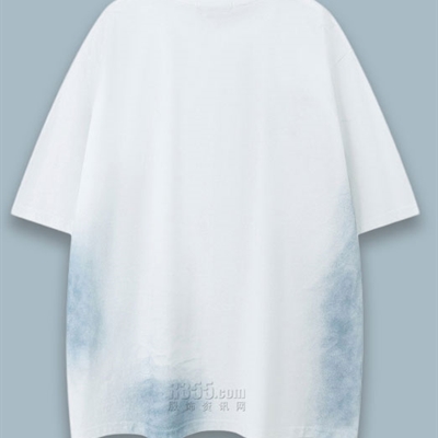 市场上装-T恤-电商T恤