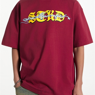 市场上装-T恤-电商T恤