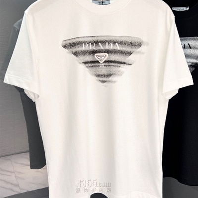 市场上装-T恤-欧货T恤