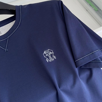 市场上装-T恤-欧货T恤