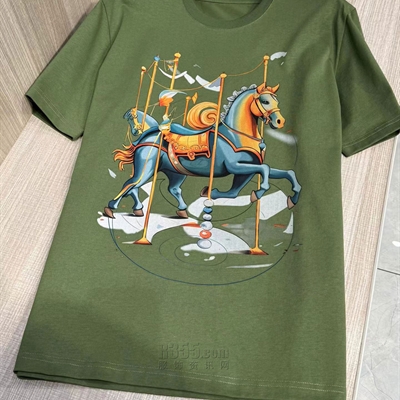 市场上装-T恤-欧货T恤