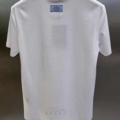 市场上装-T恤-欧货T恤