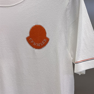 市场上装-T恤-欧货T恤