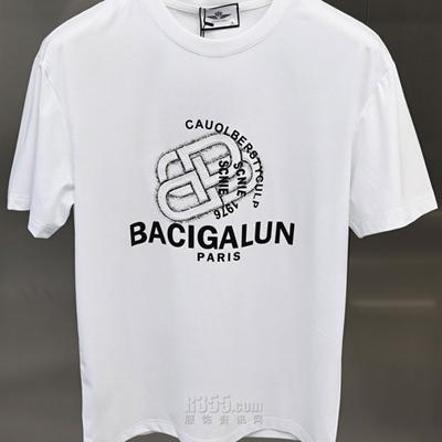 市场上装-T恤-欧货T恤