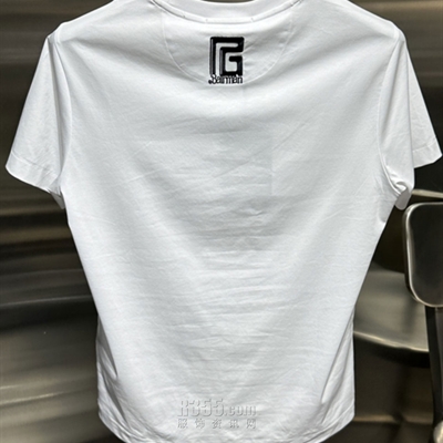 市场上装-T恤-欧货T恤